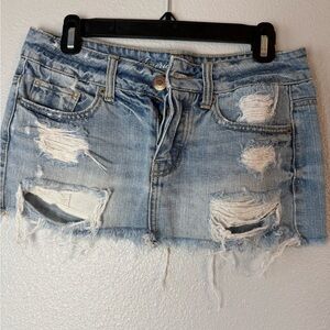 Vintage Y2K American Eagle Outfitters Light Blue Distressed Denim Mini Skirt